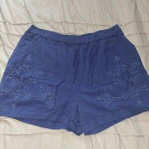 Elegant Embroidered Women's Shorts in Blue